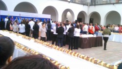 Comparten Rosca de Reyes en el Ayuntamiento