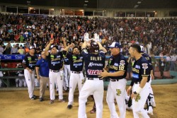 Tomateros a Semifinales