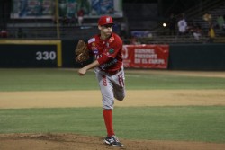 Anthony Vázquez, refuerzo de Tomateros para semifinales