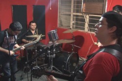 El rock alternativo de AXSO