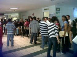 Se quejan por lentitud en trámite de licencias de conducir