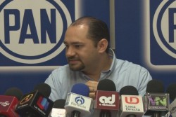Diputado panista pide investigar venta de armas en redes sociales