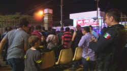 Remiten a barandilla a 4 personas por alterar orden por triunfo de Tomateros