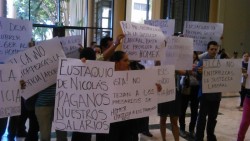 Ex trabajadores de Homex exigen intervención de diputados