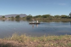 Recuperan mil 500 litros de gasolina de lagunas de estación rosales