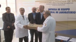 Entregan UAS equipo y material de laboratorios a facultad de medicina