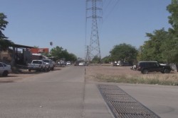 Piden  encarpetado de la calle Antonio Castro Leal