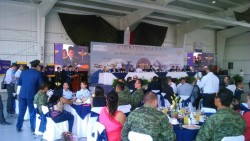Conmemoran centenario de la Fuerza Aérea Mexicana