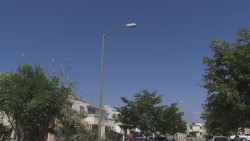 Denuncian que no  funciona alumbrado en  Urbi Villa del Prado