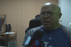 Dos universitarios con cinta negra de judo