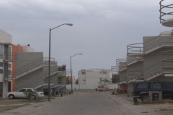 No funciona alumbrado, y además es lugar inseguro en Zona Dorada Los Ángeles