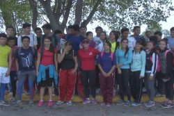 150 atletas en campamento de relevos en CU