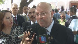 Persiste crisis financiera en la U A S