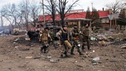 Francia, Alemania y Rusia admiten rupturas en el alto al fuego en Ucrania