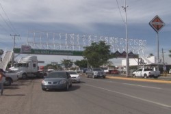 Denuncian malas condiciones de un puente peatonal