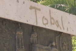 Dañan monumento a Julio César Chávez