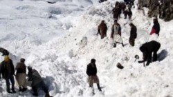 Decenas de muertos por aludes en el noreste de Afganistán