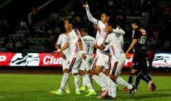 Lobos BUAP golea 4-1 a Dorados