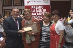 Reconocen trayectoria de Ramona Rodriguez como Mujer Culiacanense