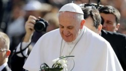 La corrupción es sucia, apesta : papa Francisco