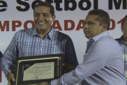 55 equipos en la liga de softbol de Mojolo
