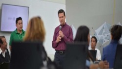 EPN: No trabajo para colocarme medallitas
