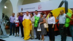 Entregan equipo a trabajadores de Servicios Públicos