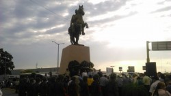 Montan guardia de honor por el 96 Aniversario Luctuoso de Emiliano Zapata