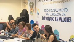 Trabajadores de la UAS, participan en Diplomado de Valores.