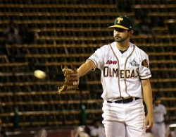 Amilkar Gaxiola en proceso de recuperación con Olmecas