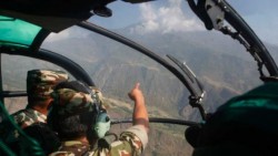 Localizan 3 cadáveres junto a restos del helicóptero de la Marina de EU en Nepal