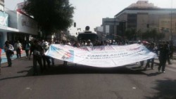 Marchan maestros hacia la Segob y el Hemiciclo a Juárez