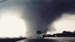 Alertan por posible tornado en Nuevo León
