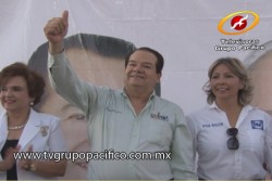Encabeza Chuy Félix acto multitudinario