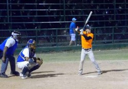 Miravalle se mete a los playoffs del softbol municipal