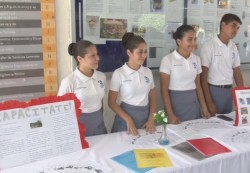 Estudiantes del CBTIS 51 presentan muestra colaborativa.