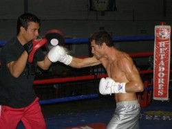 El pugilista cajemense Lorenzo "Explosivo" Trejo peleará en Detroit