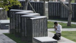 Japón recuerda el 70 aniversario de la sangrienta batalla de Okinawa