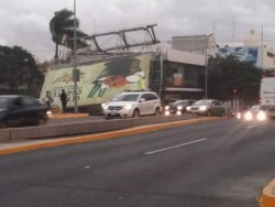 Fuertes vientos y lluvia se registra en Culiacán