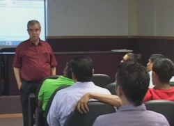 La UAS desarrolló Foro académico para implementación del nuevo plan de estudios 2015.