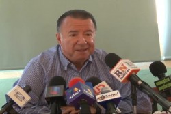Un profesor también puede ser elegido para Gobernador: Daniel Amador Gaxiola
