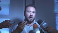 Yaquis repite a Eddy Díaz y apuesta a su cantera