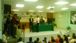 Conalep entregan reconocimientos 19 alumnos de la generación 2013-2015