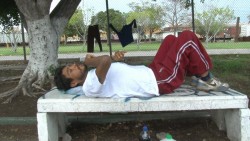 Migrante nicaragüense queda abandonado a su suerte