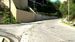 Se registran deslaves en el Cerro de la Nevería