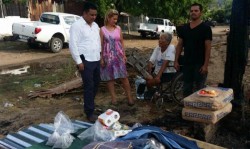 Incendio deja sin hogar a Don Héctor, recibe apoyo del municipio para reconstruir su hogar.