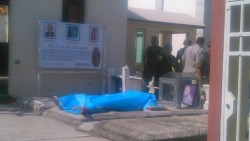 Una mujer fue encontrada sin vida sobre una de las tumbas del panteón Jardines del Humaya