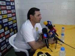 El resultado ante Murciélagos fue injusto: Carlos Bustos DT de Dorados