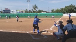 Malditas a la final de softbol femenil de novatas