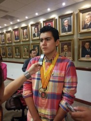 Joven Sinaloense gana tercer lugar en Olimpiada Internacional de Matemáticas